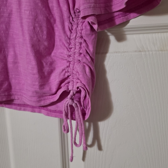 Universal Thread Pink Ruched Crop Top - Picture 2 of 4